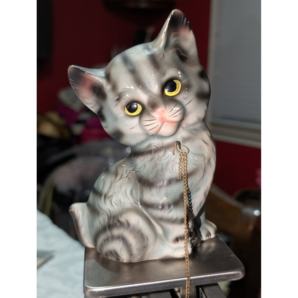 Vintage Made in Japan Gray‎ Tabby Kitten Ceramic Figurine Gold Tone Chain 5"
